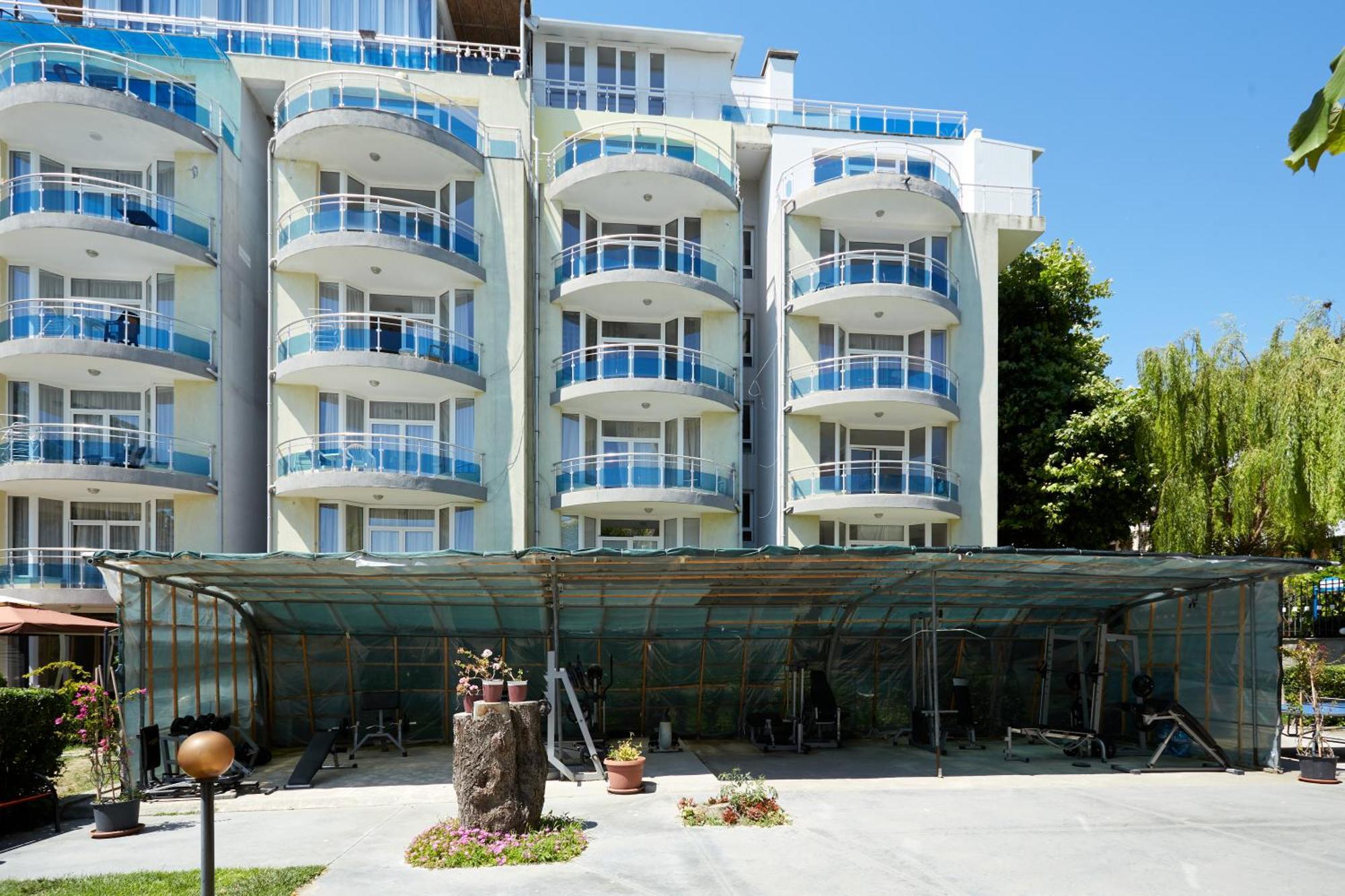 Luxury First Line Apartment With Pool By The Sea 内塞伯尔 外观 照片